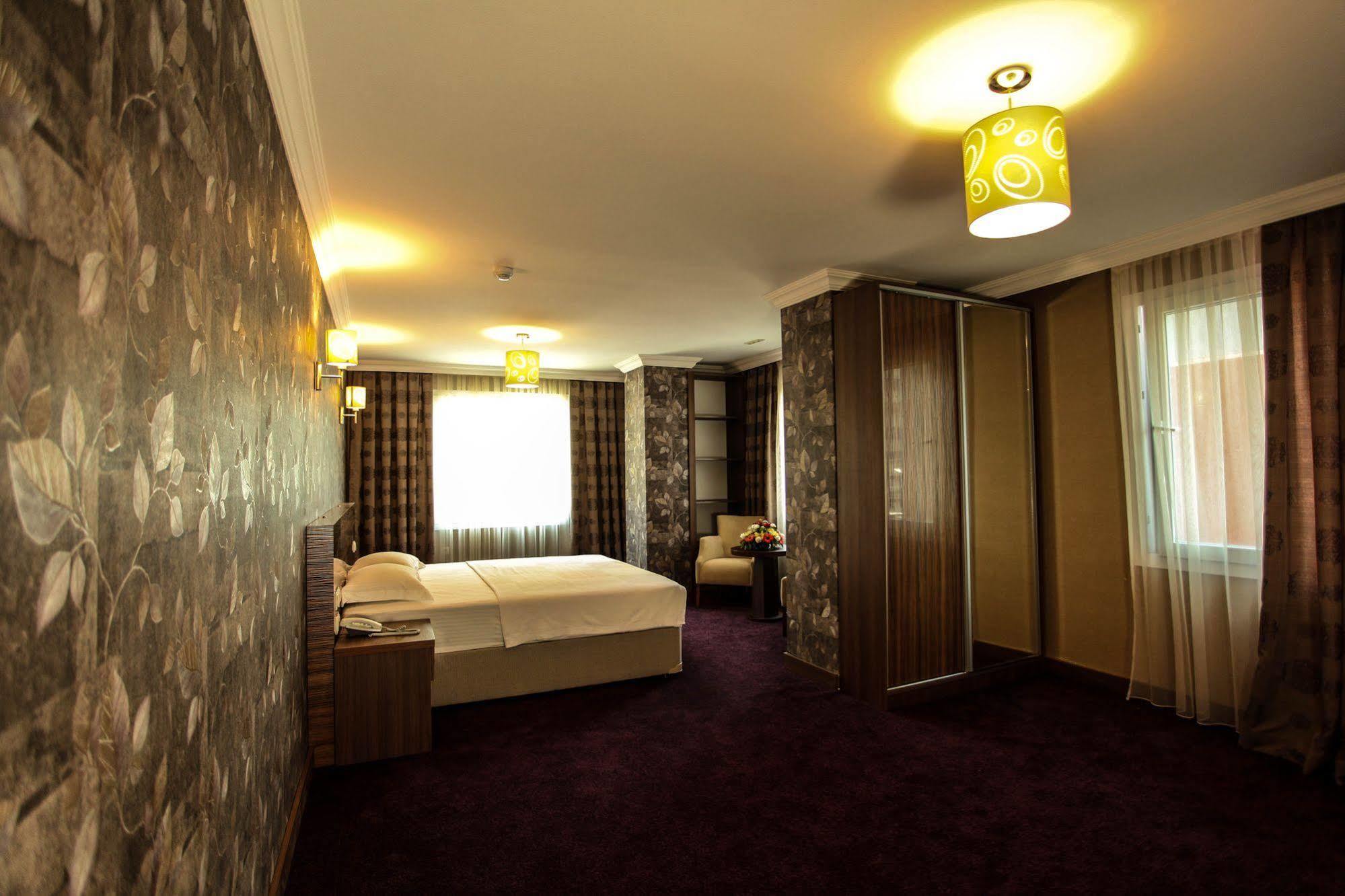 Grand Akçalı Otel İskenderun Extérieur photo