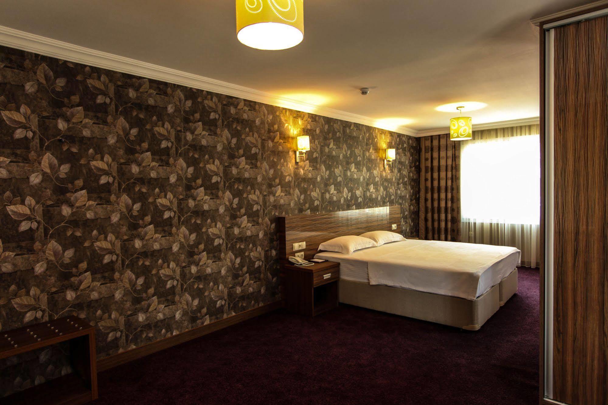 Grand Akçalı Otel İskenderun Extérieur photo